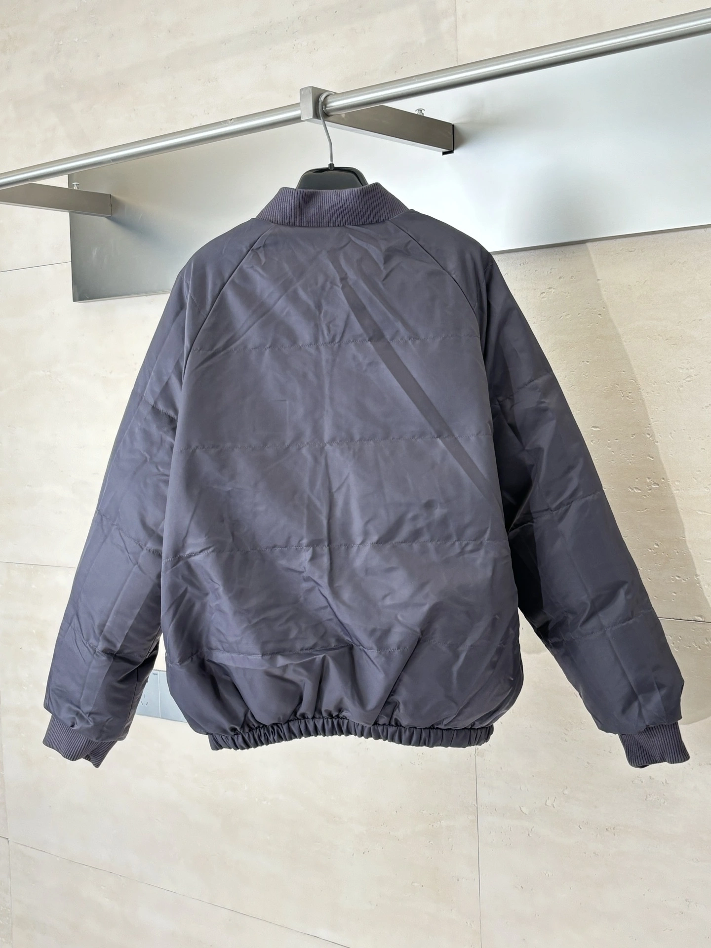 wg.luxury-- 8V reversible item: E-F431J1721